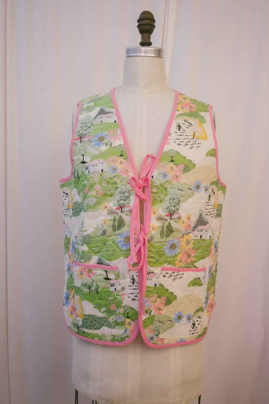 Arlette Vest