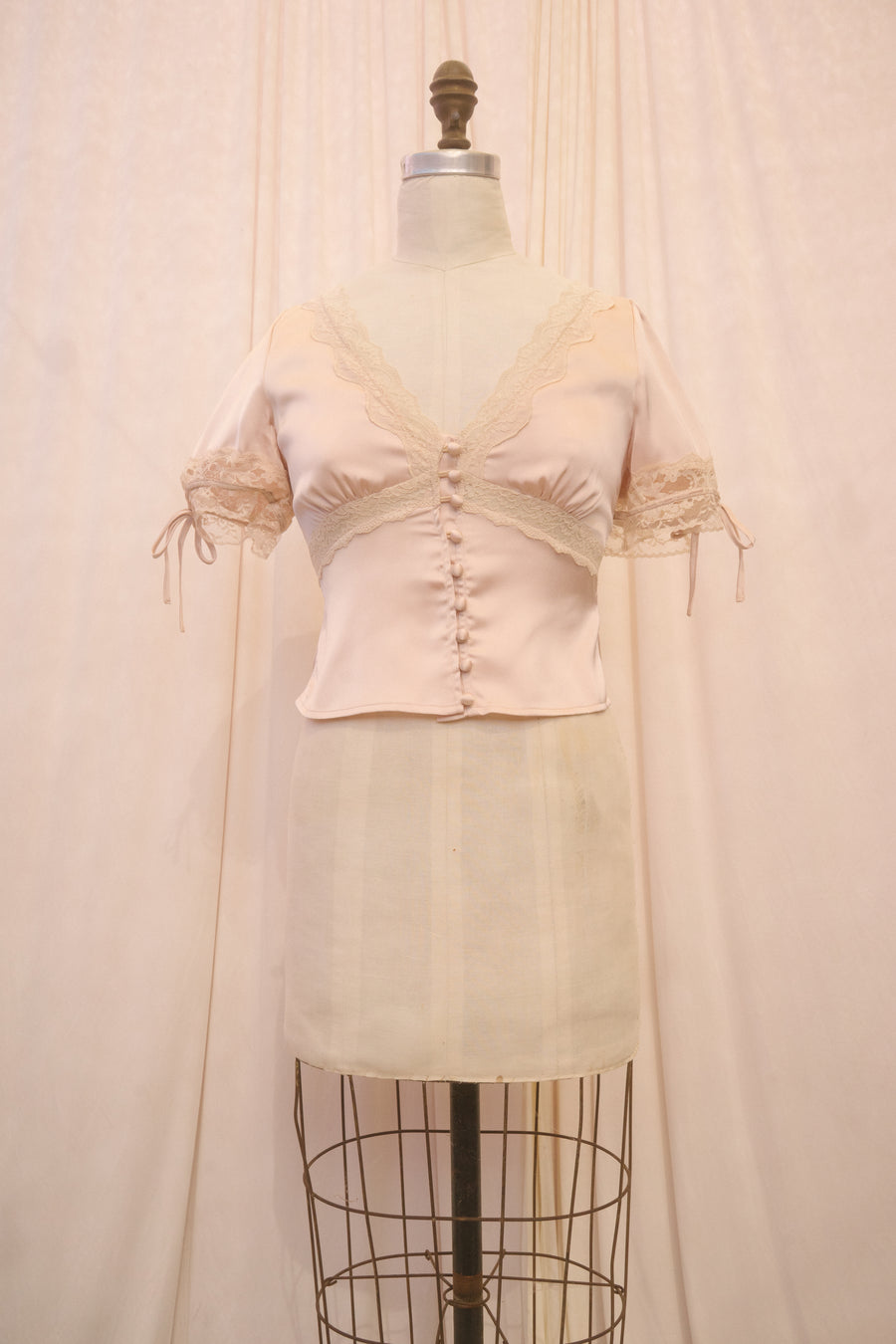 Gemma Blouse in Oat