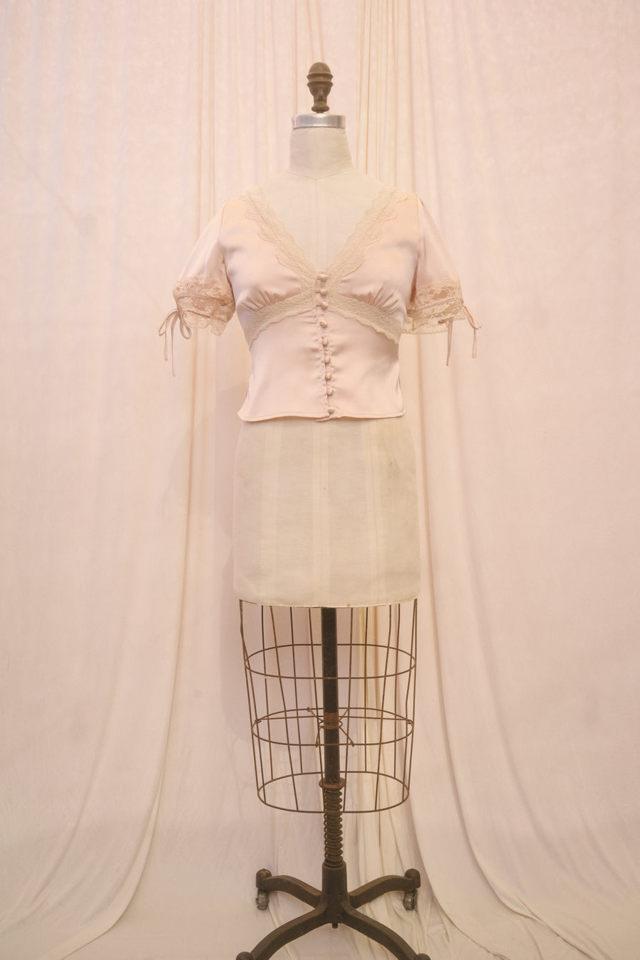 Gemma Blouse in Oat