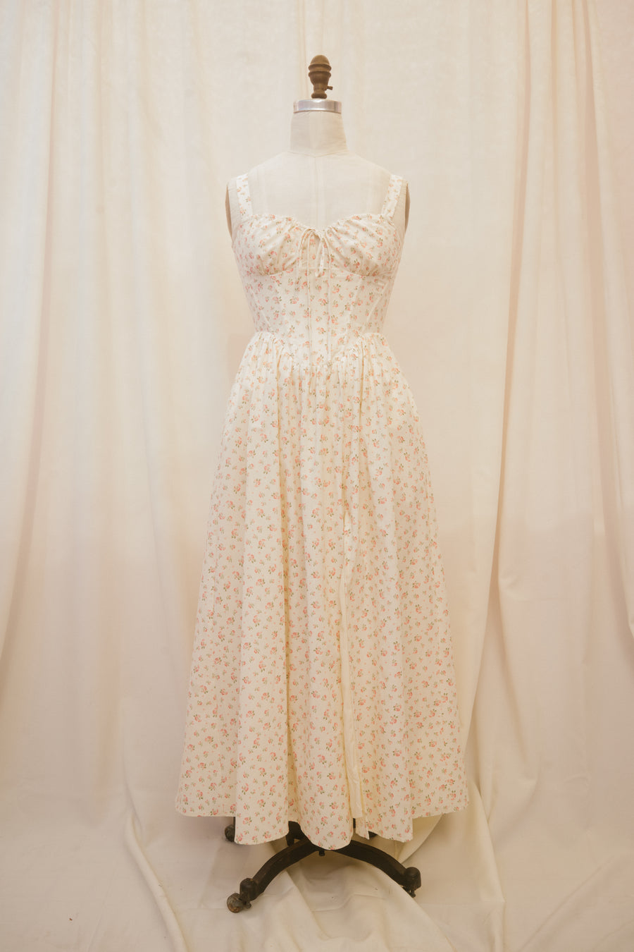 Regina Dress in Peony Fields