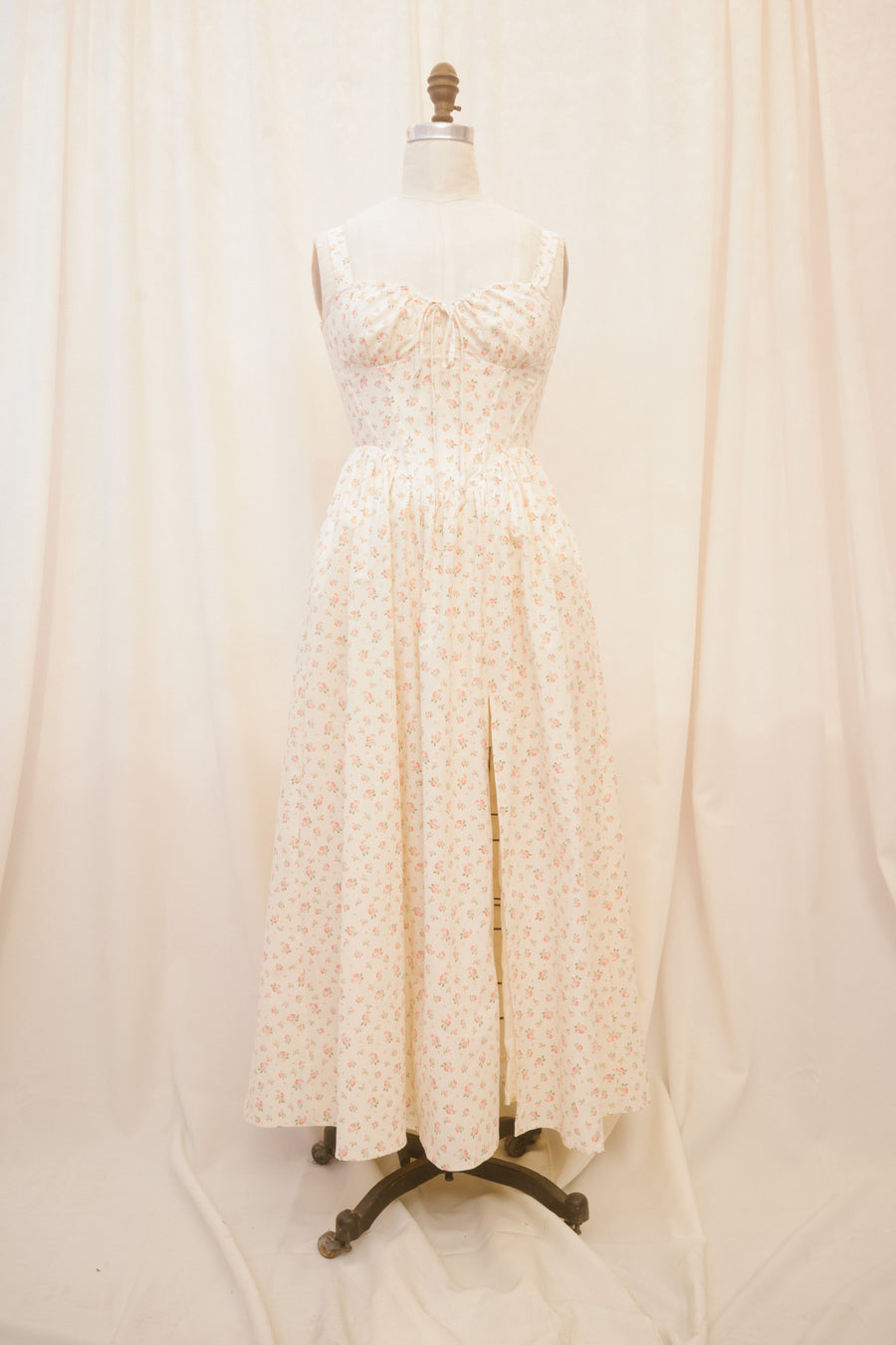 Regina Dress in Peony Fields