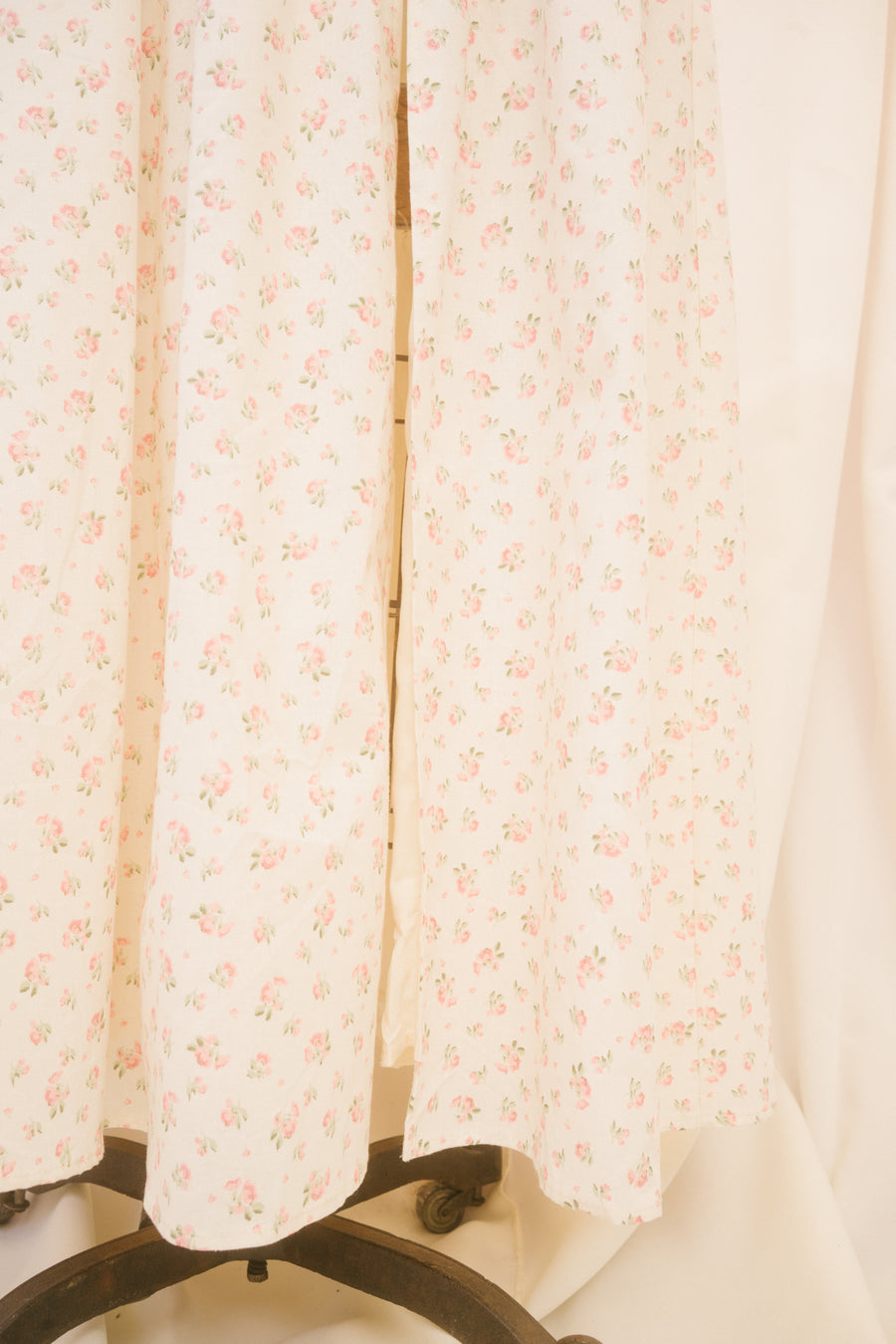 Regina Dress in Peony Fields