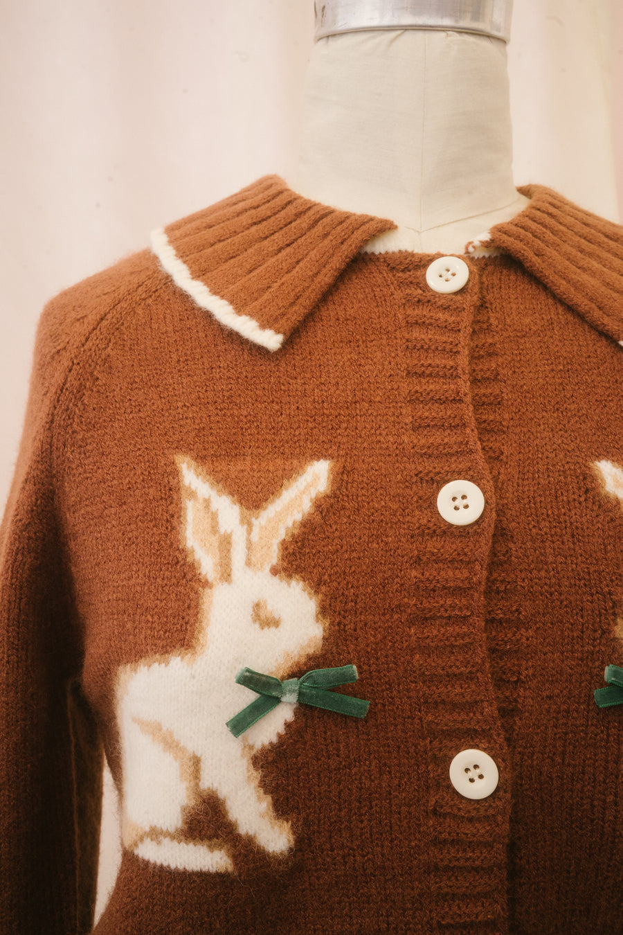 Lapin Cardigan in Chestnut