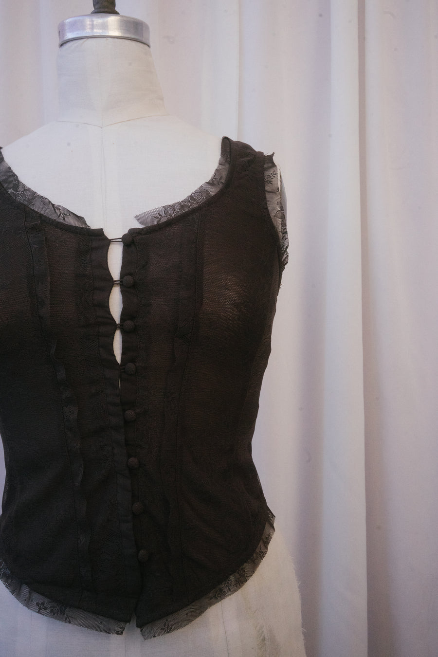 Spiderwick Top