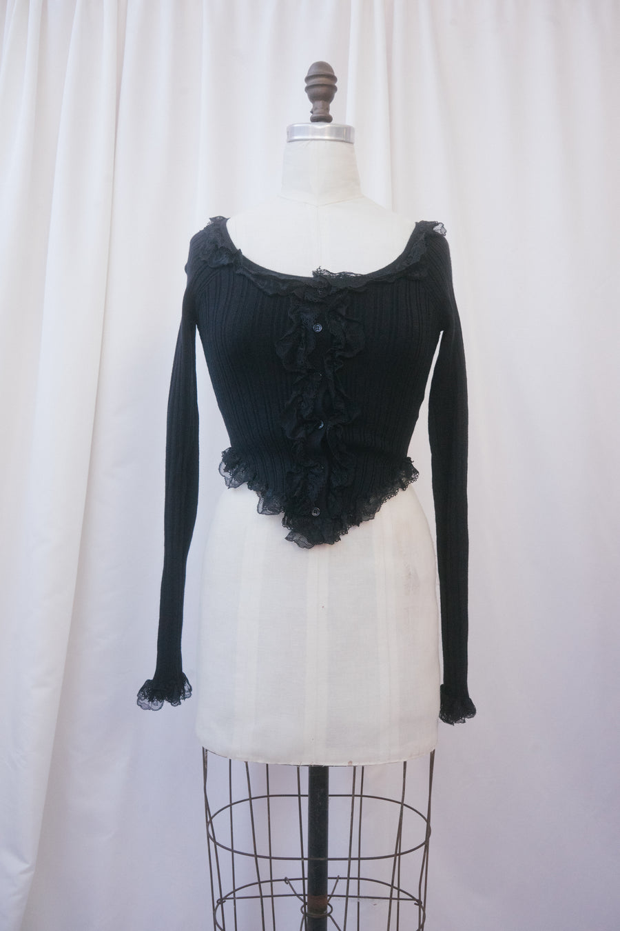 Gladiolus Top in Black